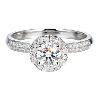 中国 0.5ct 0.28ct 18K Gold Diamond Rings 2.9g Edwardian Cluster Engagement Rings 販売のため