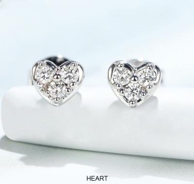 Cina Diamante tagliato brillante del giro degli orecchini 0.80ct di Sterling Silver Heart Shaped Stud in vendita