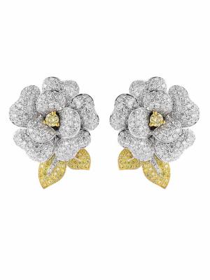 Cina oro bianco Diamond Earrings di 0.33ct Camellia Flower Earrings Ladies 18k in vendita