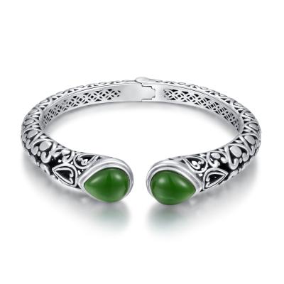 China Perle Sterling Silver Bangless 10x12mm der Stein-Kristall-925 formen grüne Jade zu verkaufen