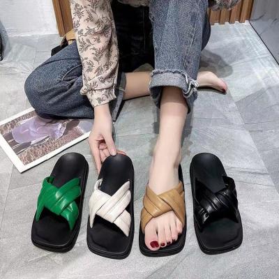 China Fashion Trend Fashion Women Shoes Flat Comfortable Slippers PU Springback Women Soft Shoes For Cool for sale