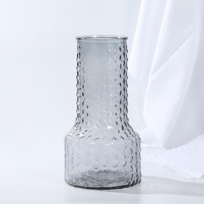 China Hot Selling European Style Minimalist Luxury Vases Flower Vases Glass Vases For Home Decor for sale