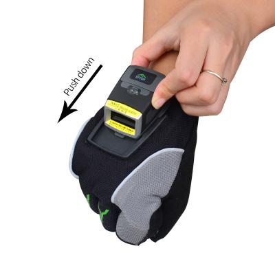 China Logistic Industry Smallest Portable Mini Barcode Reading Android Wireless Finger Ring Barcode Scanner for sale