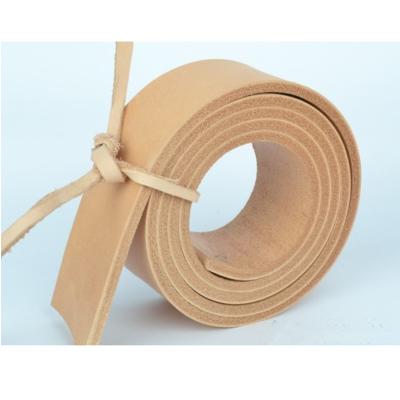 China Simple To Use / Latest Vegetable Tanned Leather Belt Longest Vintage Brass Buckle for sale