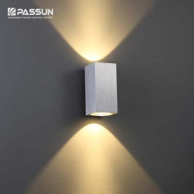 China Modern Indoor Modern Down Fancy Decorative Led Wall Light for sale