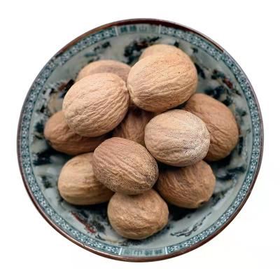 China Dried Nutmeg Factory Provides High Quality Dried Nutmeg Spice for sale