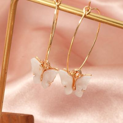 China New Women's Cute Color Fashion Pink Butterfly Wing Tassel Hoop Earrings Cute High Quality Acrylic Clip Earring Drop Earrings for sale