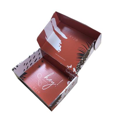 China Custom Recyclable Corrugated Cardboard Mailing Gift Box With Logo for sale