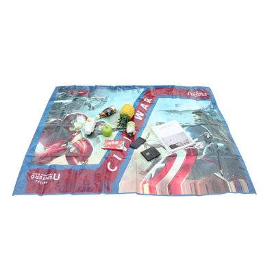 China Glossy Collapsible Coating Non Slip Eco - Friendly Matte Waterproof Full Color Printing Picnic for sale