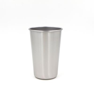 Cina Custom Logo Water Tumbler Cup Stackable Stainless Steel Pint Cup 16oz 450ml in vendita