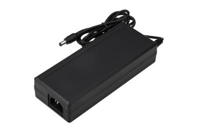 China Stromadapter 15V 8A 24V 5A 48V 2.5A C6 C8 C14 120W 12V 10A Tischplattenwechselstrom-Sockel zu verkaufen