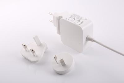 中国 ABS PC 9V 3A 30W USB C力のアダプター5V 3A 12V 2A 15V 2A 20V 1.5Aはカスタマイズした 販売のため