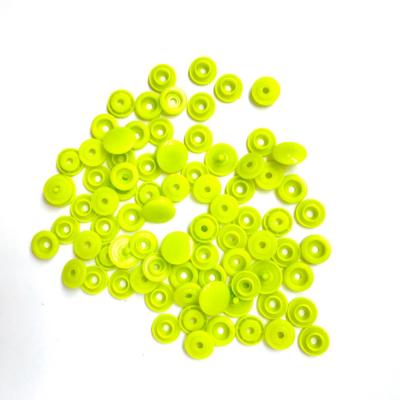 China Viable Factory Wholesale Plastic Snap Fastener Plastic Button / Snap Button for sale