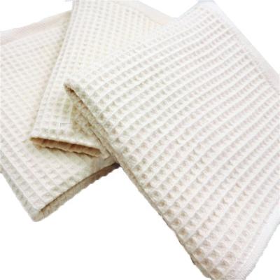 China Breathable Wholesale Custom Made Waffle Cloth Widely Used Hotel Towel Bath Robe Micro GRS Certification Pineapple Fiber for sale