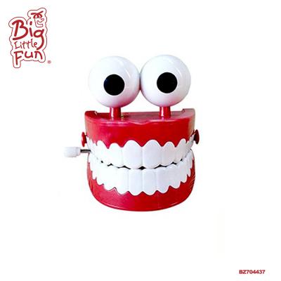 China Wind Up Mouth Toy Teeth Jumping Toy BZ704437 for sale