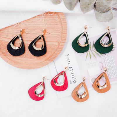 China Japanese Vintage Wooden New Fashion Simple And Korean Exaggerated Geometric Tassel Earrings for sale