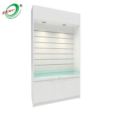 China Single Sided Full Vision Glass Displays Showcase Shop Beauty Acrylic Customized Showy Clothing Display Rack for sale