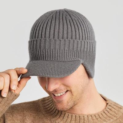 China Breathable SENYU Winter Warm Hairy Lining Hats Short Duck Tongue Caps Knitted Ear Protection Men's Pullovers Sport Baseball Hat for sale