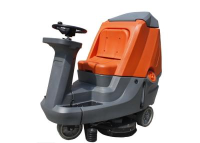 China Large Working Ride On Floor Scrubber Dryer With 910mm Cleaning Width for sale