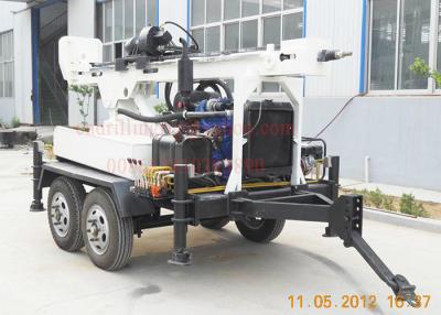 China 150m Dth Schlamm-bohrender Anhänger brachte Ölplattform mit 45kw Diesel-TWD150 an zu verkaufen