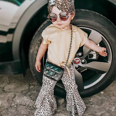 China New children's anti-shrink babies' clothing sets cute top and flared pants boutique children's clothing seller little girl's clothing wholesale for sale