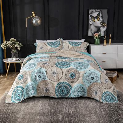 China New Summer Nondisposable Printed Cotton Quilted Comforter Twill Bedspread Cooling Washable 3pcs Set for sale