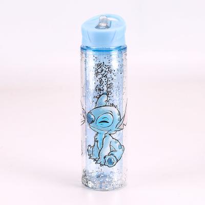 China 2021 New 20oz Sustainable Popular Designer Plastic Double Wall Drinking Bottle With Custom Logo for sale