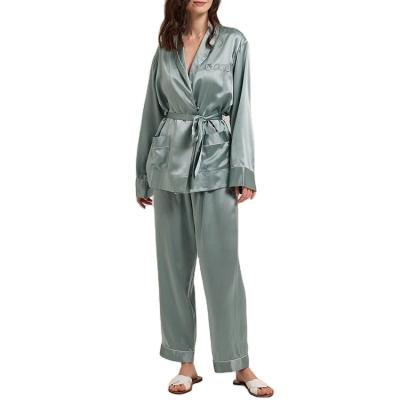 China Custom Made QUICK DRY Women's Solid Silk Pajamas Luxury Comfortable 100 Pieces Satin Pajamas 2 Pieces Pajamas for sale