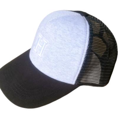 China Custom 6 Panel High Quality Plain Sports COMMON Hats Black Mesh Blank 3d Back Embroidered Mesh Trucker Hats for sale