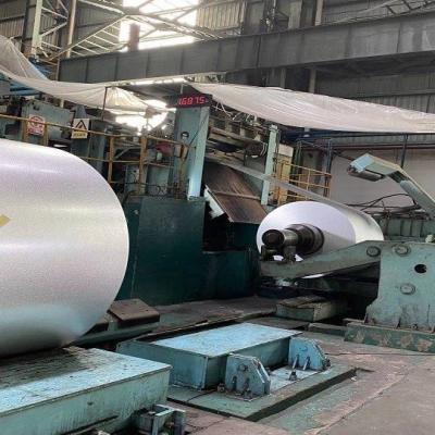 Cina il lustrino zero di 1219mm JIS G3302 ha galvanizzato il pannello d'acciaio SGCH del tetto in vendita