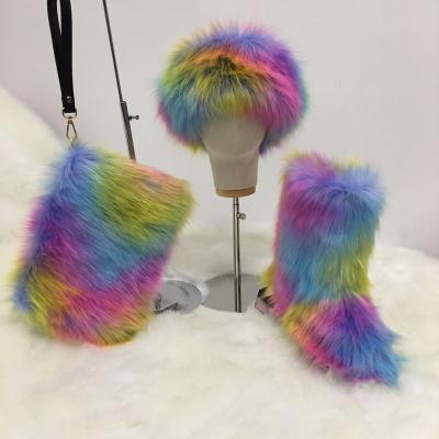 China CUSHIONING Colorful Warm Faux Fox Sets Women Winter Shoes Snow Boot Luxury Fur Bandeau Boot Purse and Purse for sale