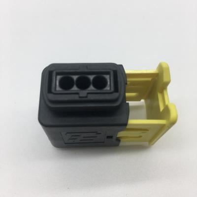 China 1-1418448-1 TE 3 Pin Female Waterproof Wire Harness Auto Connector for sale