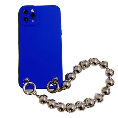 China Luxury Anti-fall Fashion Lanyard Chain Phone Case For Phone 12 Pro Plus Max Cell Phone 12/8 7 Case With Pearl Chain for sale