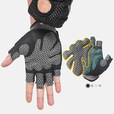 China Workout Wearable Gloves Half Finger Gloves For Women Men Fitness Exercise Gym Training Breathable Anti-Skid Gloves for sale