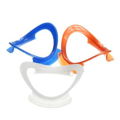 China Eco-friendly Dental Lip Cheek Retractor Autoclavable Mouth Opener For Medical O Style for sale