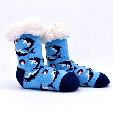 China AGRADECIDO Wholesale Antibacterial Wholesale Kid's Super Soft Warm Comfortable Fuzzy Fleece Lined Slipper Socks for sale