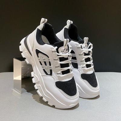 China Custom Original 616 Logo Fashion Women Sports Shoes Girls White Shoes Damping for sale