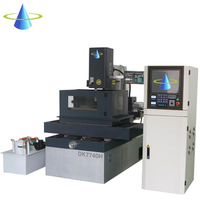 China Garment Shops Electronica Wire Cut Machine Small Wire Erosion Cutting Machine for sale