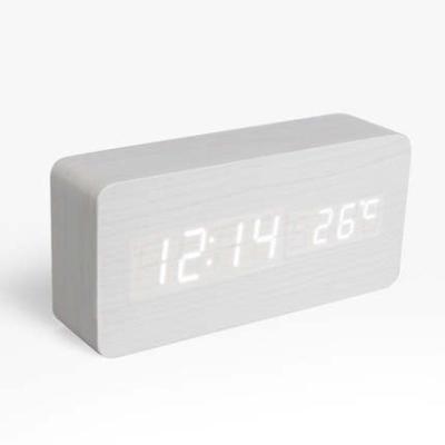 China Temperature Bamboo Digital Alarm Clock Display Calendars Number LED Wooden Clock for sale