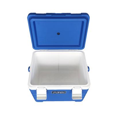 China 33L Waterproof Plastic Camping Cooler Hard Outdoor Ice Insulated Plastic Cooler Box for sale