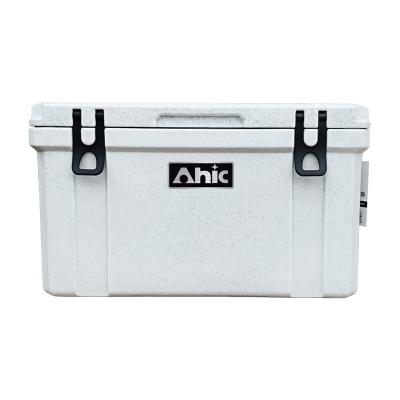 China 2021 Heavy Duty Customized Rotomolded Insulation Cooler Box Hard Sided Cooler Box Waterproof for sale