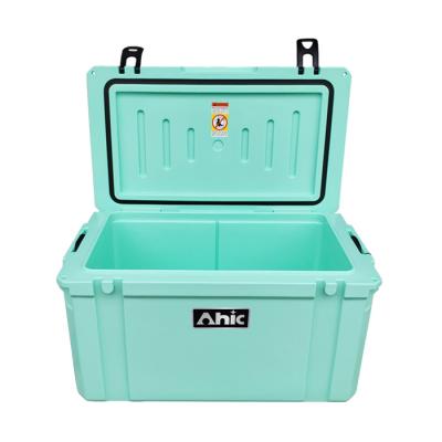 China 75qt Rotomolded Ice Box Waterproof Plastic Ice Chest Beer Cooler 80l Cooler Box for sale