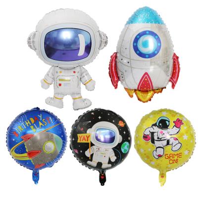 China Advertising Wholesale Rocket Aluminum Foil Balloon Cartoon Astronaut Toy Space Theme Birthday Party Decoration Supplies for sale