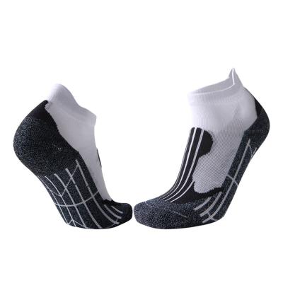 China New Cotton Deodorant Terry Ear Pad Ankle Compression Breathable Custom Sports Running Socks For Men for sale