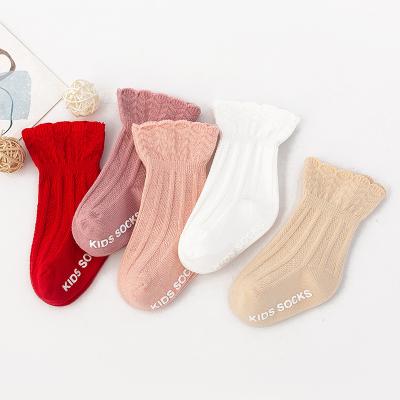 China Free Sample New Style QUICK DRY Combed Cotton Baby Socks Cute Baby Breathable Floor Socks Anti Slip Baby Toddler Rubber Unique Socks for sale