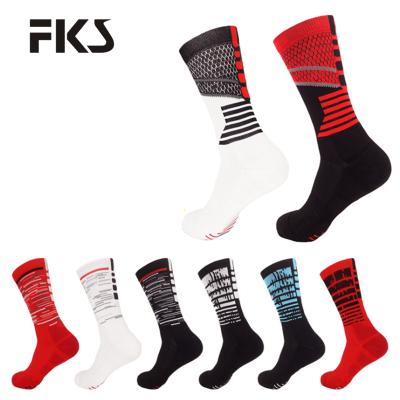 China Fashion Sports Style Sock Tennis Comfortable Skateboard Stree Tube Man Crew Running Cycling Custom for sale