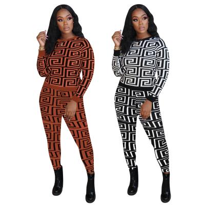 China Fall Winter Hot Selling Anti-pilling Women 2 Piece Set Long Sleeve Knit Printed Women Two Piece Set for sale