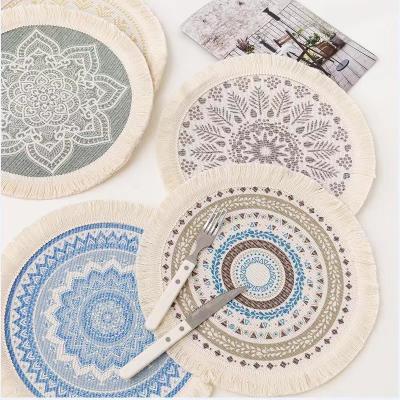 China Sustainable Hot Selling Heat-Resistant Washable Place Mats For Dining Table Woven Cotton And Jute Place Mat With Tassels for sale