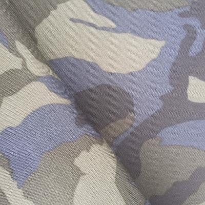 China Waterproof Polyester 600D 100% Malaysian Camouflage Oxford Fabric for sale