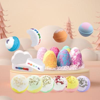 China Viable Natural Organic Pet Bath Cleaning Bubble Bombs Ball Skin Care Spa Grooming Relaxation Dog Bath Explosion Salt Ball for sale